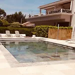 Secrete Classee 4 Etoiles Entre Vignes & Calanques Villa *