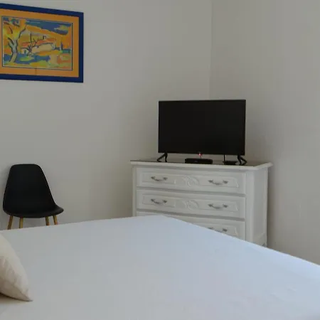 Secrete Classee 4 Etoiles Entre Vignes & Calanques Villa *